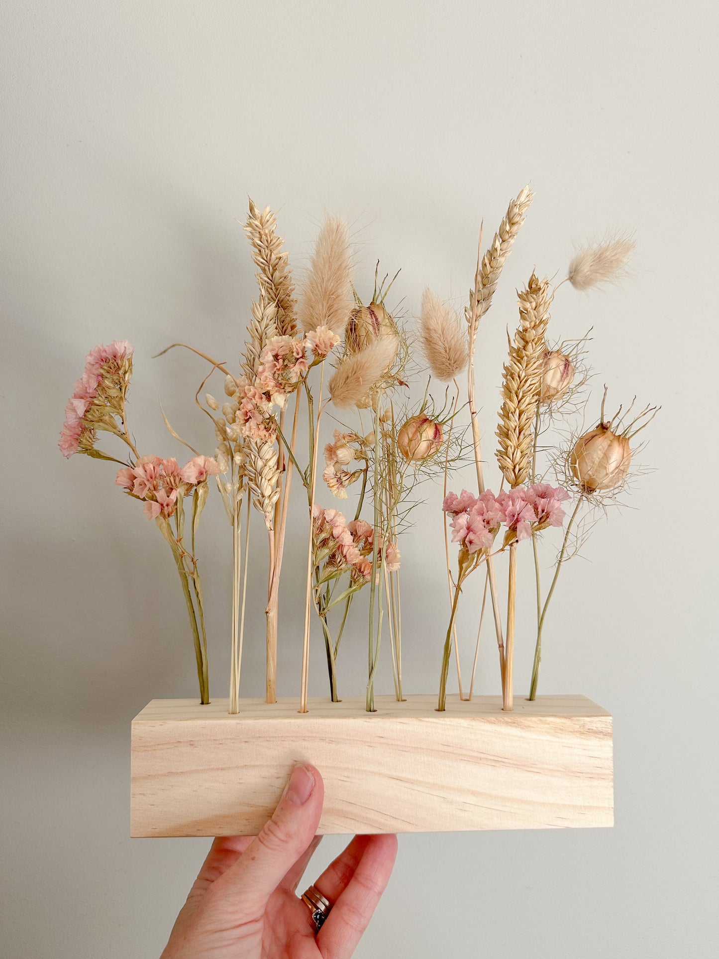 Dried flower bar - neutral